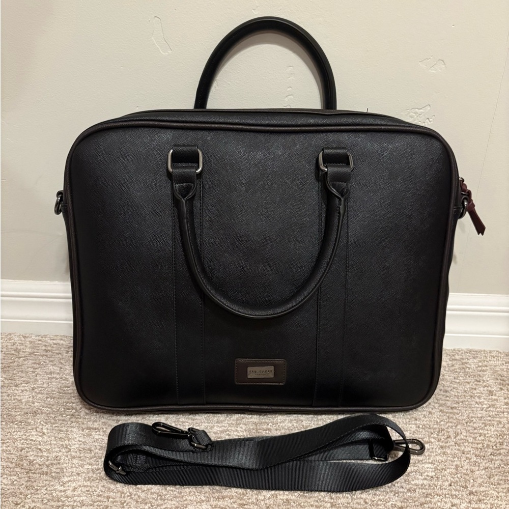 Ted Baker briefcase like new